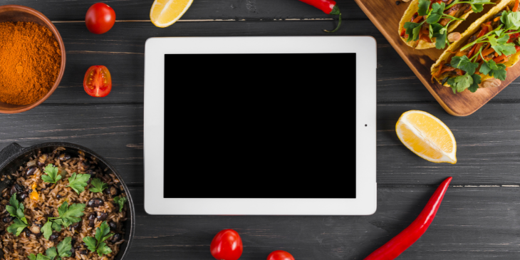 Blank Tablet on Tabel with Food