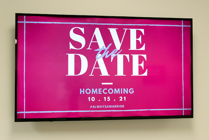 Homecoming announcement using Rise Vision template on digital signage