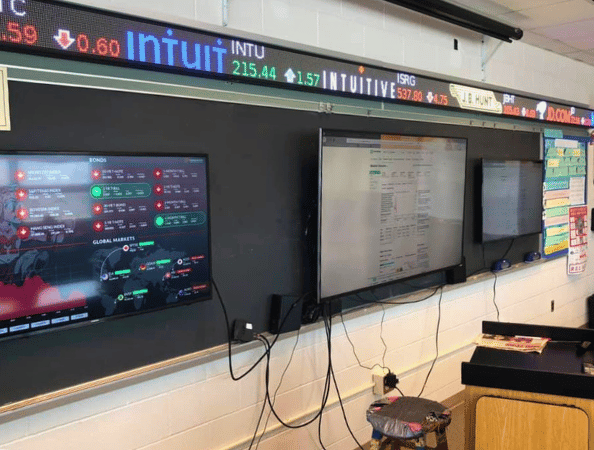 Montgomery Area School District_Financial Lab classroom 2