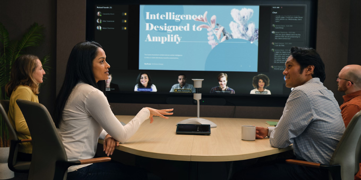 Zoom Rooms and Microsoft Teams Rooms Displays