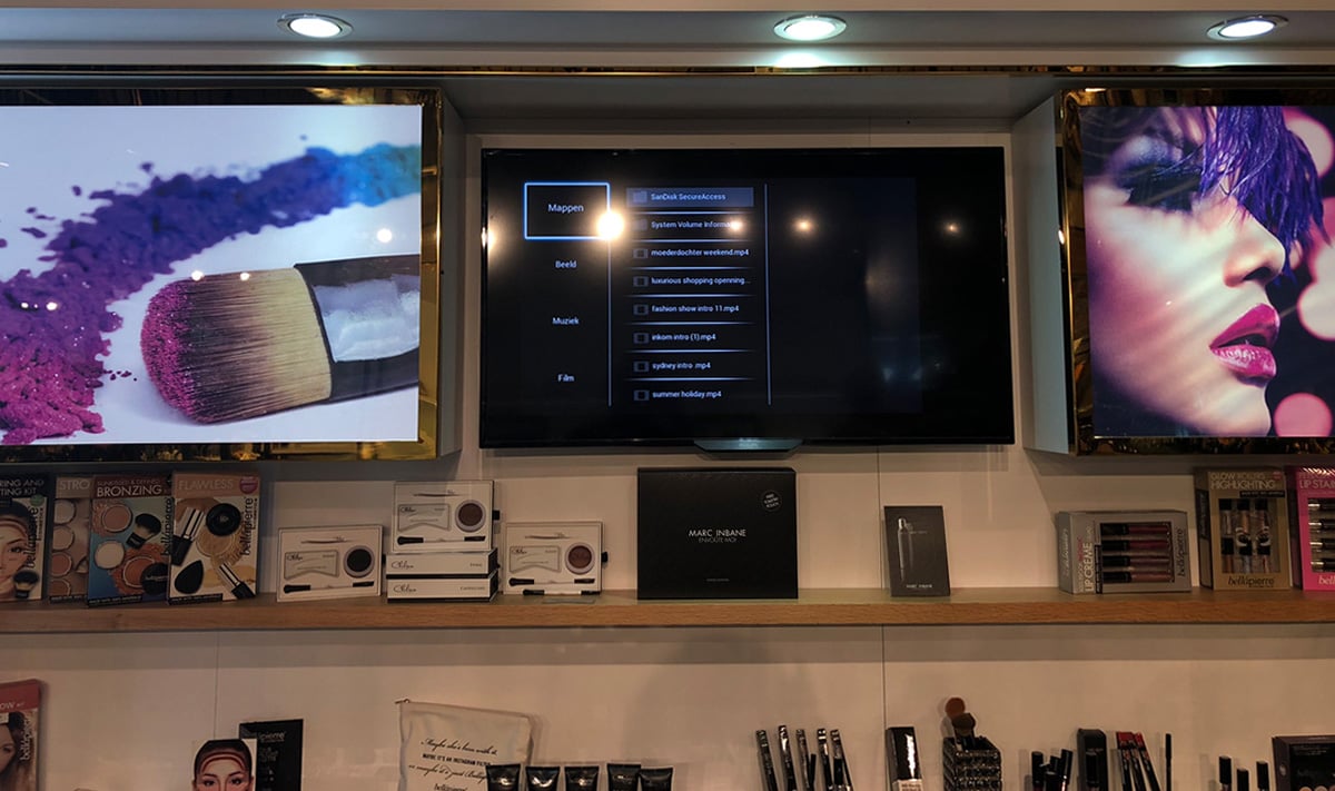 Digital Signage Error Cosmetic Counter