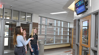 school hallway digital signage