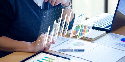 how-does-digital-signage-enhance-business-intelligence-min