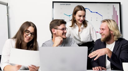 how-to-use-digital-signage-for-corporate-communication-1
