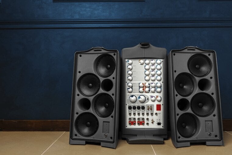 How to Turn a TV Into Digital Signage