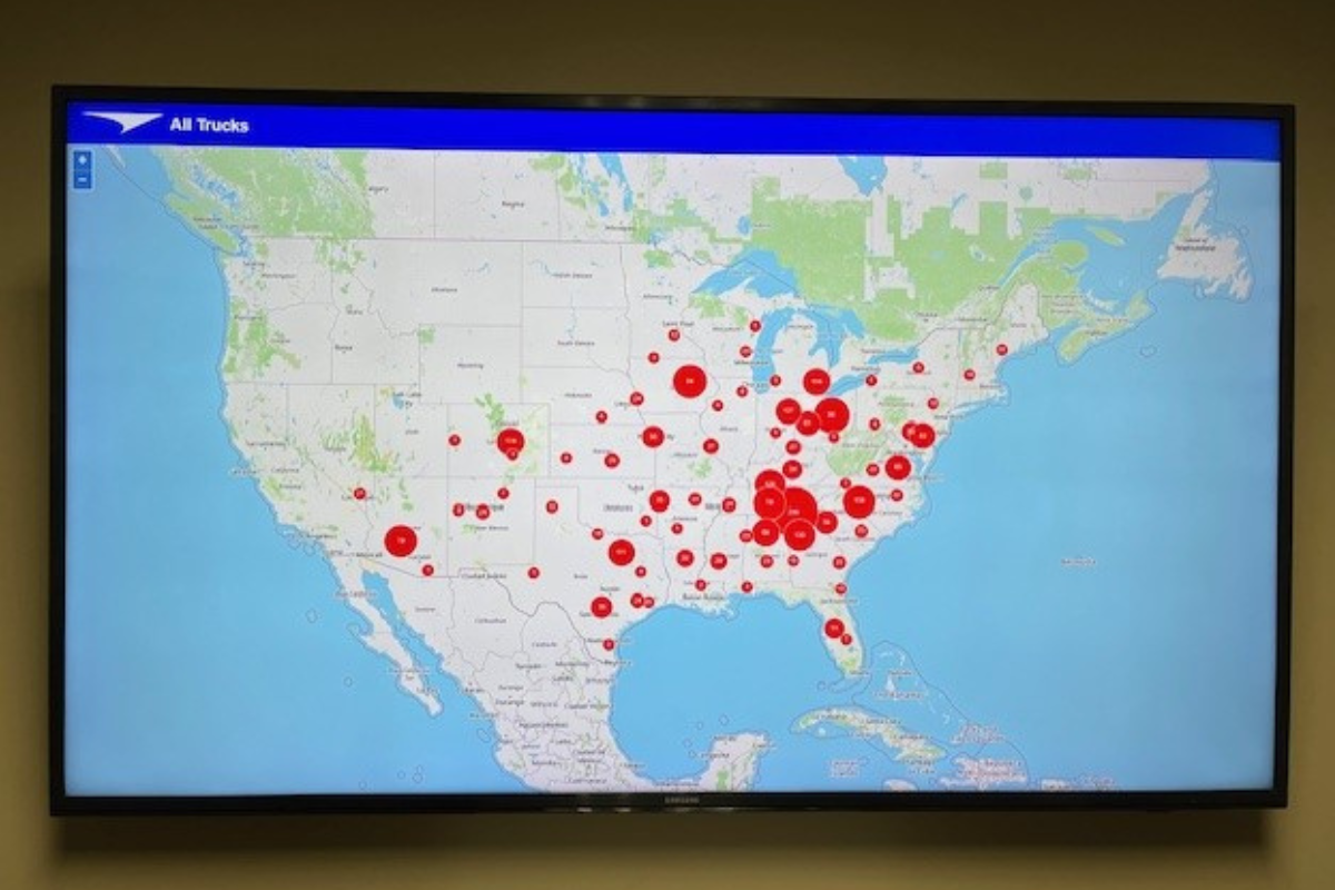 A map of the United States  with red circles