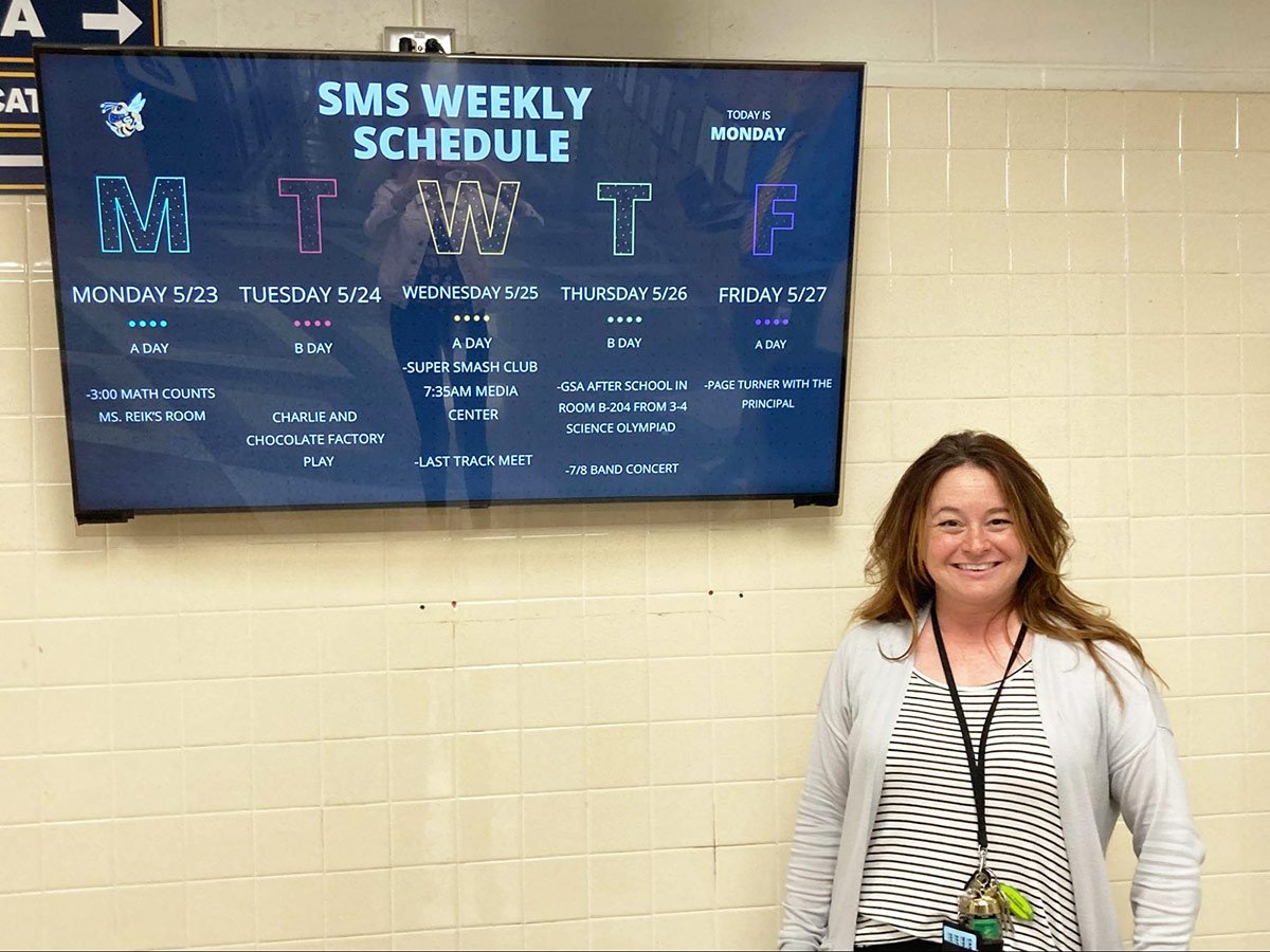 weekly school schedule digital signage