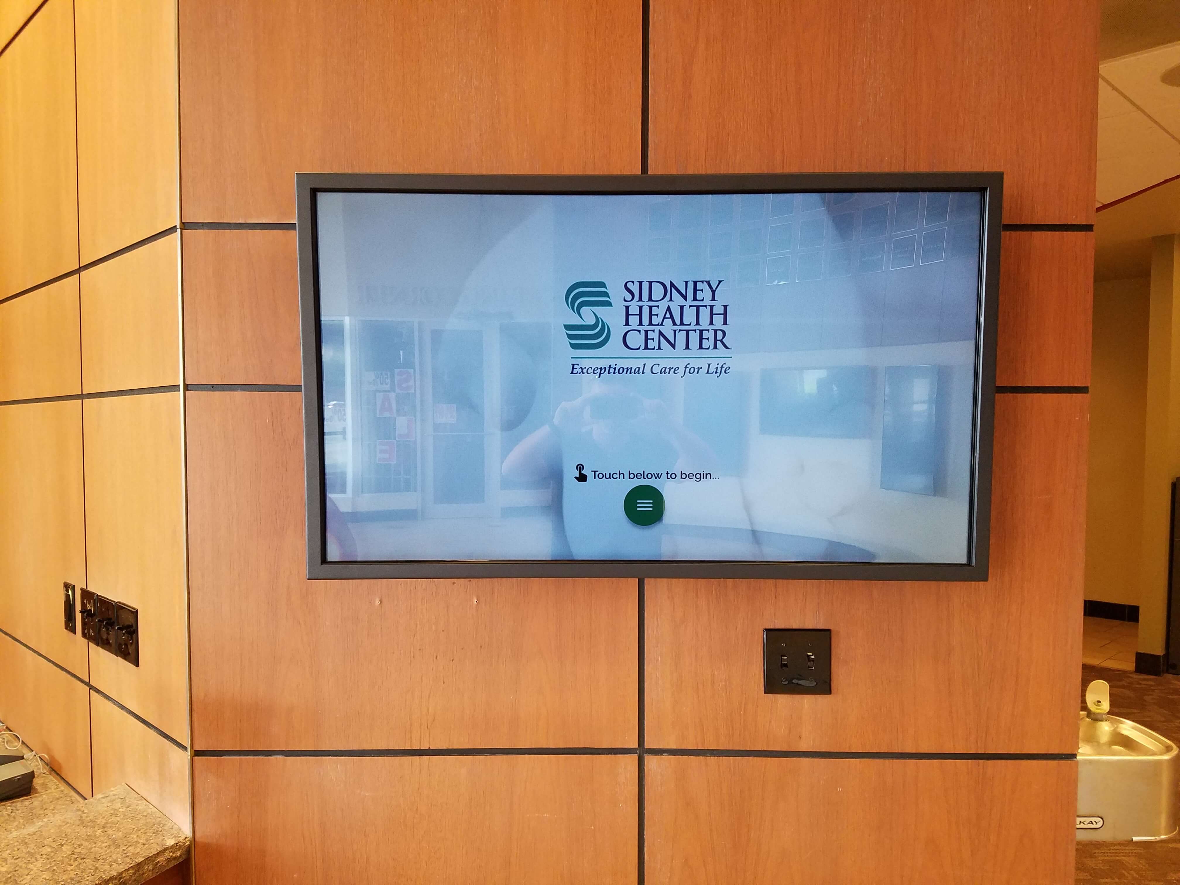 healthcare digital signage