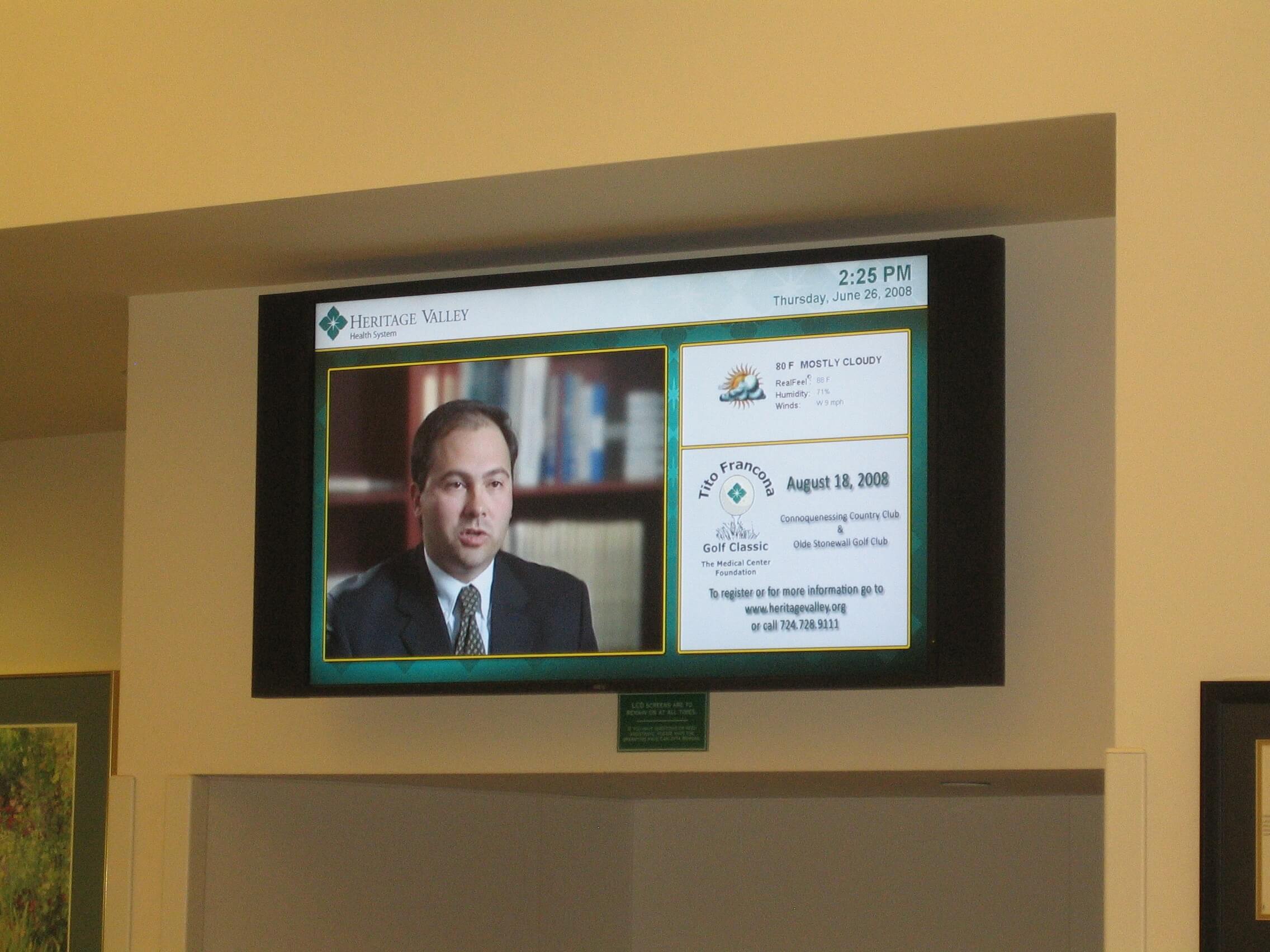 healthcare digital signage