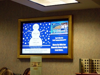 digital signage for banks