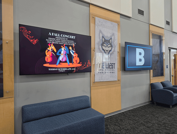 Sun Prairie Area School District using digital signage