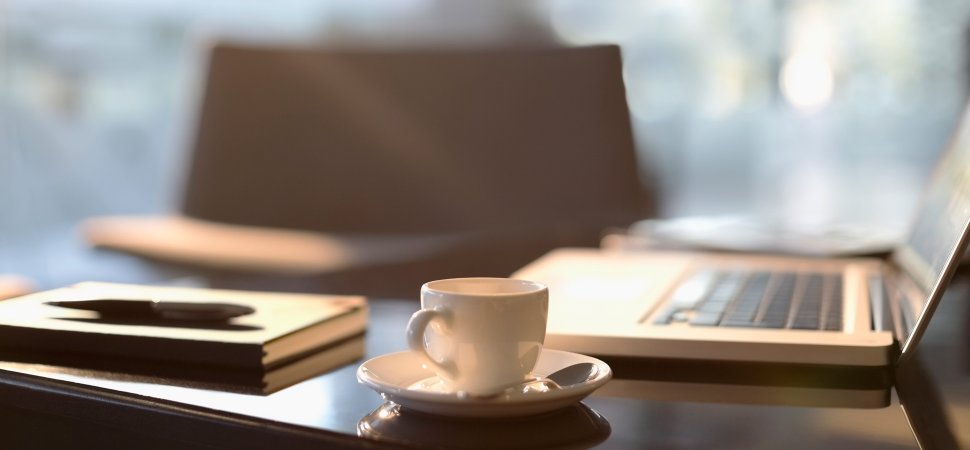 add the web to your digital signage presentations